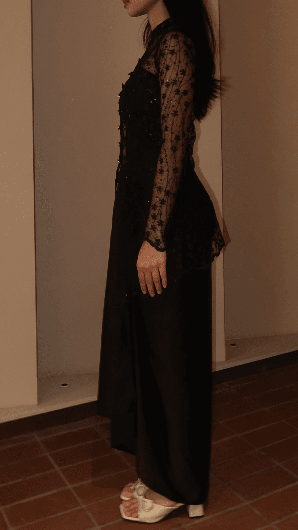 Dana Kebaya in Black